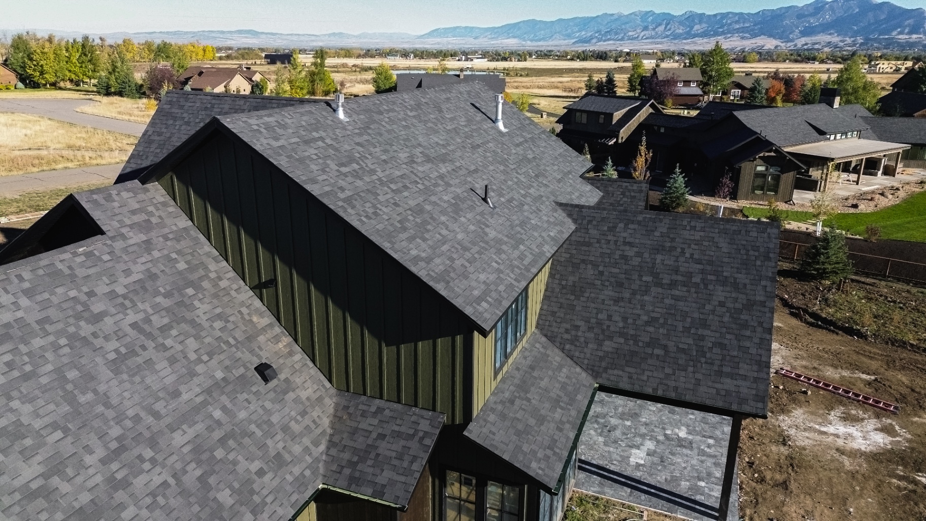 Roof with Bridger Mountain views in the distance